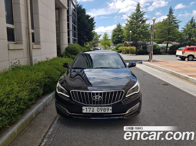 Hyundai Aslan