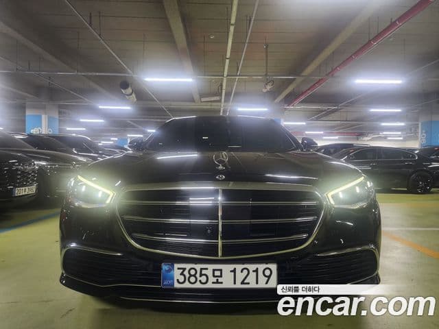 Mercedes-Benz S-Class W223