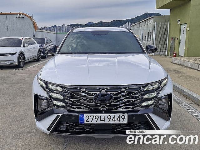Hyundai The New Tucson Hybrid (NX4)