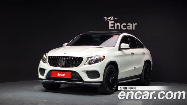 Mercedes-Benz GLE-Class W166