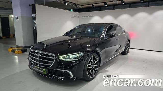 Mercedes-Benz S-Class W223