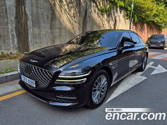 Genesis G80 (RG3)
