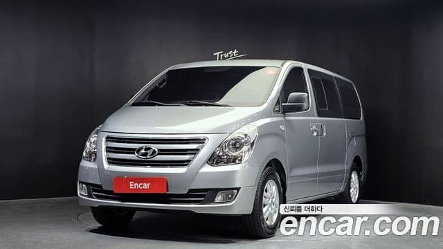 Hyundai Grand Starex