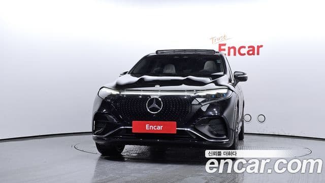 Mercedes-Benz EQS SUV X296 3