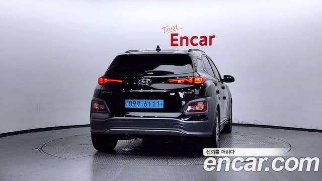 Hyundai Kona Electric 4
