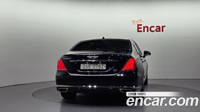 Genesis EQ900 4