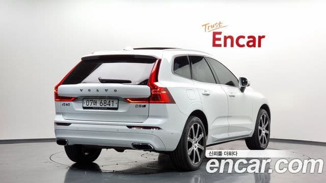 Volvo XC60 2nd Gen 2