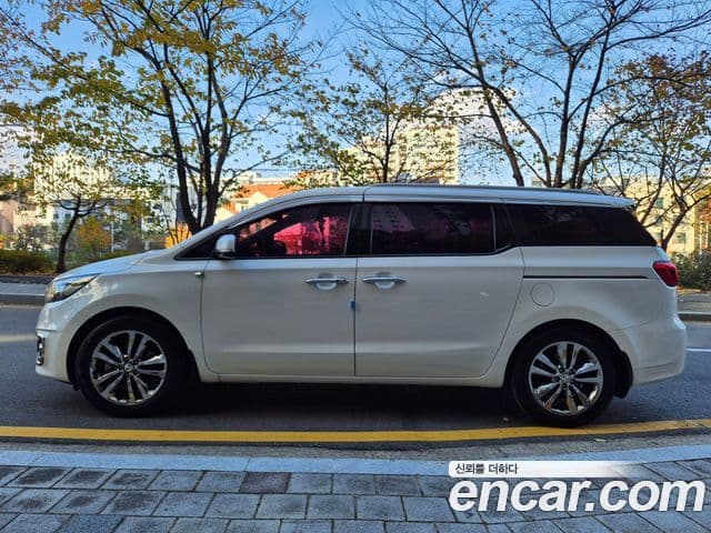 Kia All New Carnival 2