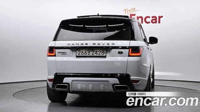 Land Rover Range Rover Sports 2nd Gen 4