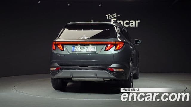Hyundai Tucson (NX4) 4
