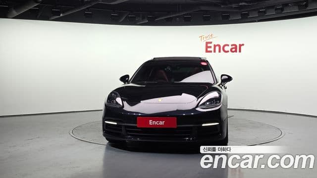 Porsche Panamera (971) 3