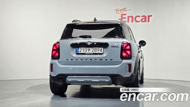 MINI Cooper S Countryman 3