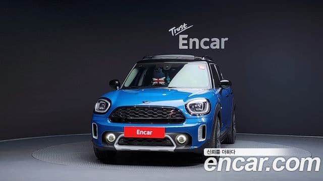 MINI Cooper S Countryman 3