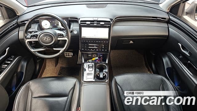 Hyundai Tucson (NX4) 4