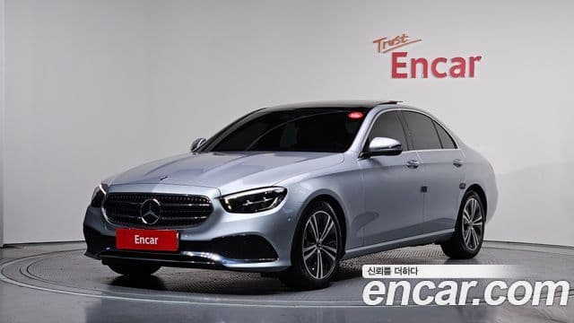 Mercedes-Benz E-Class W213 1