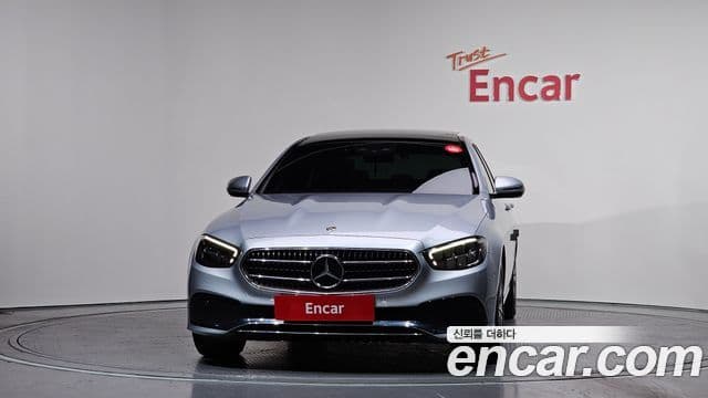 Mercedes-Benz E-Class W213 3