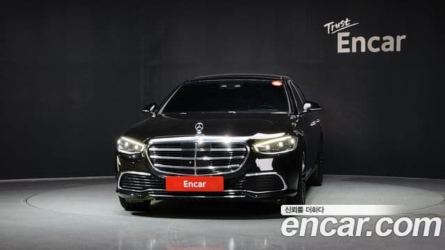 Mercedes-Benz S-Class W223 2