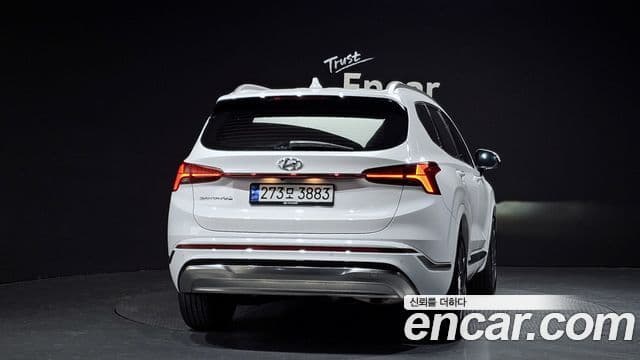 Hyundai The New Santa Fe 4