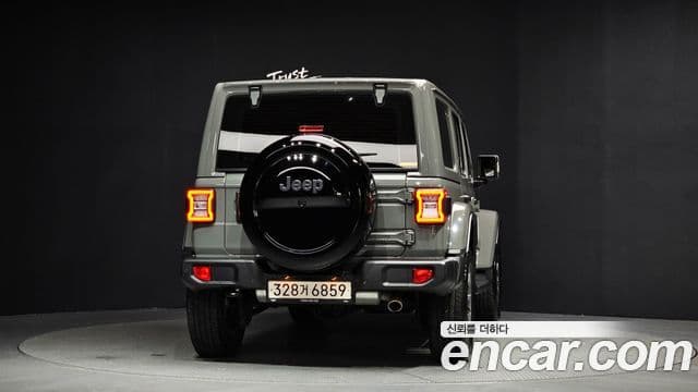 Jeep Wrangler (JL) 4