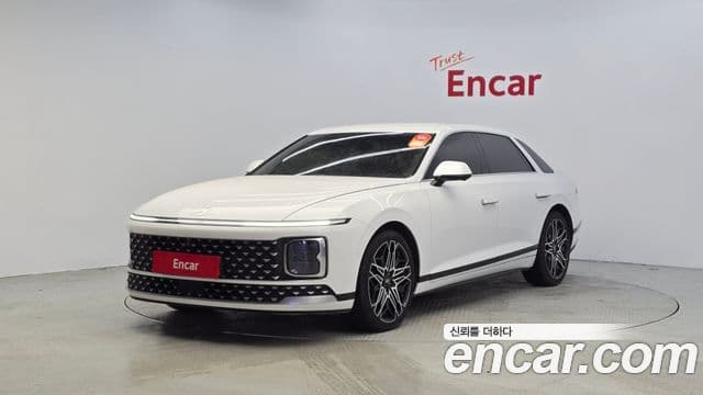 Hyundai Grandeur Hybrid (GN7) 1