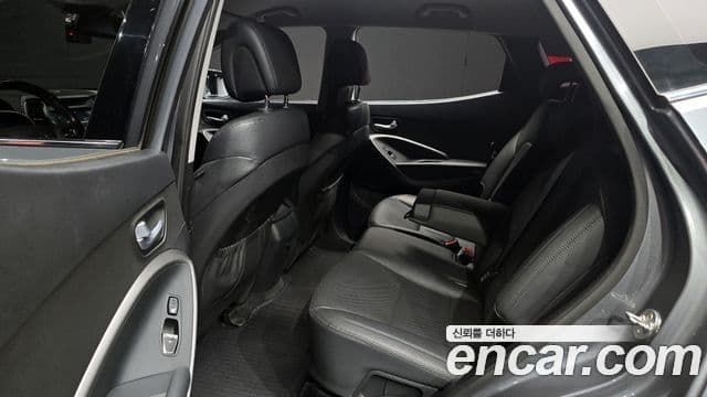Hyundai Santa Fe The Prime 4