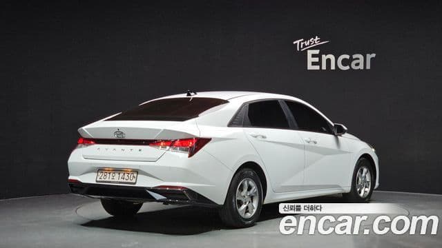 Hyundai Avante (CN7) 2