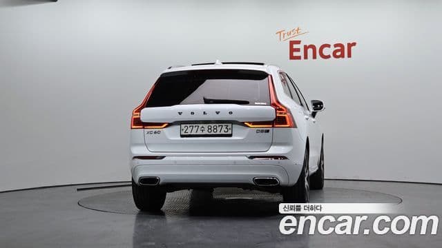 Volvo XC60 2nd Gen 4