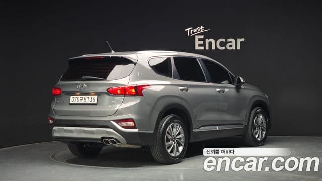 Hyundai Santa Fe TM 2