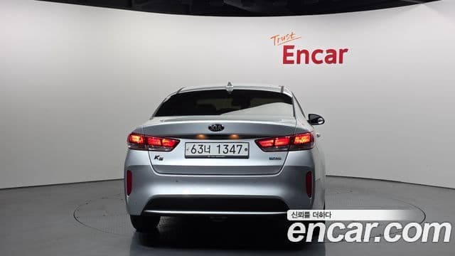 Kia K5 Hybrid 2nd Gen 4