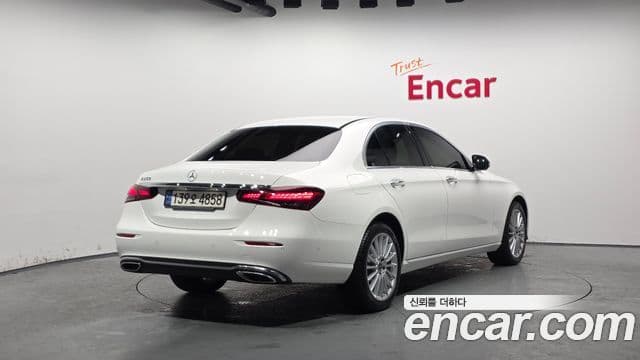 Mercedes-Benz E-Class W213 2