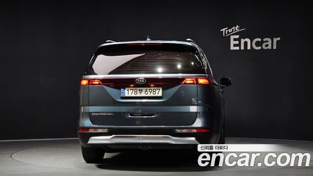 Kia Carnival 4th Gen 4