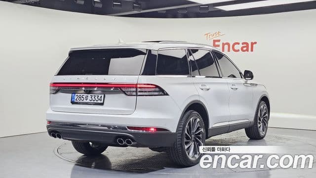 Lincoln Aviator 2nd Gen 2