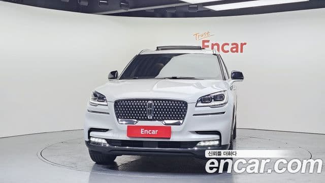 Lincoln Aviator 2nd Gen 3