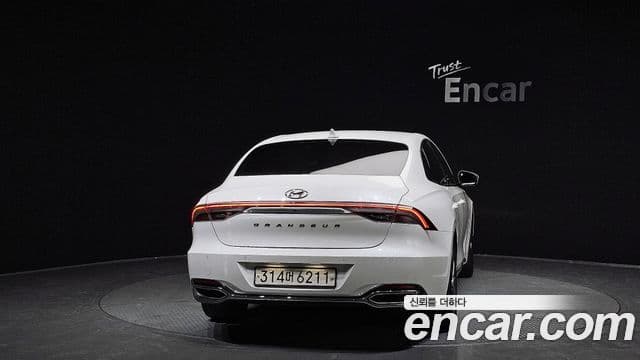 Hyundai The New Grandeur IG 4