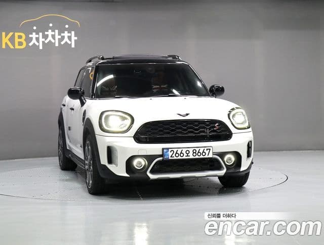 MINI Cooper S Countryman 2