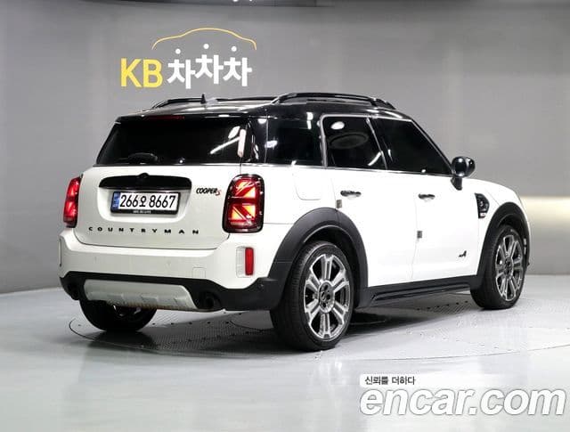 MINI Cooper S Countryman 3