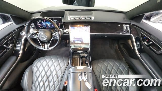 Mercedes-Benz S-Class W223 4