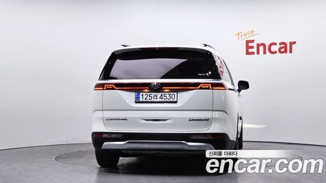Kia Carnival 4th Gen 4