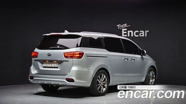 Kia The New Carnival 2