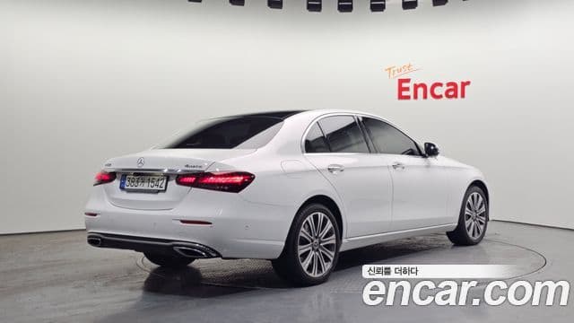 Mercedes-Benz E-Class W213 2