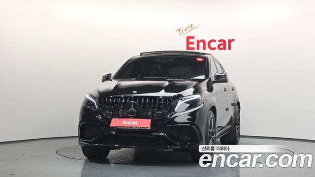 Mercedes-Benz GLE-Class W166 3