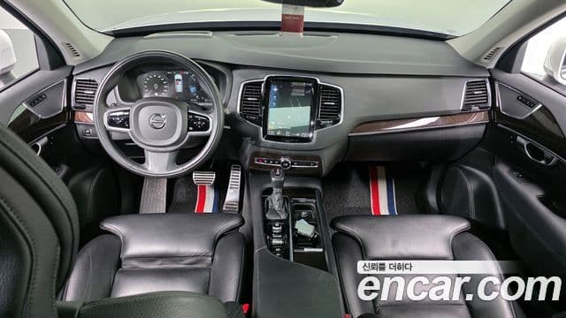 Volvo XC90 2nd Gen 4