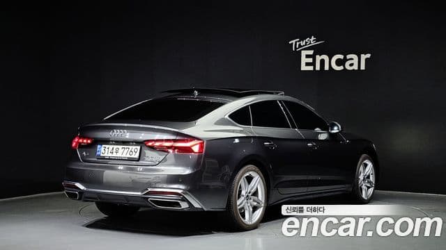 Audi A5 (F5) 2