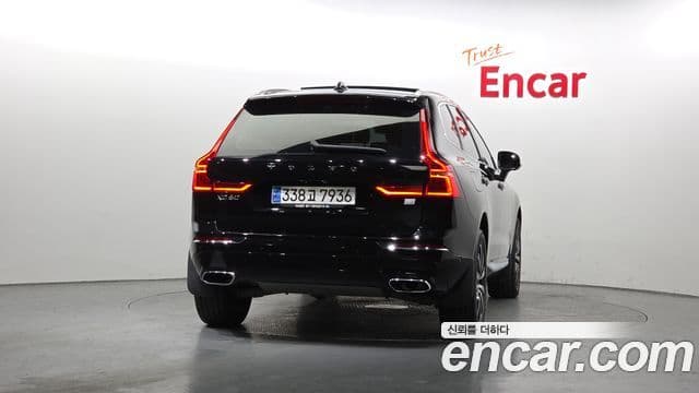Volvo XC60 2nd Gen 4