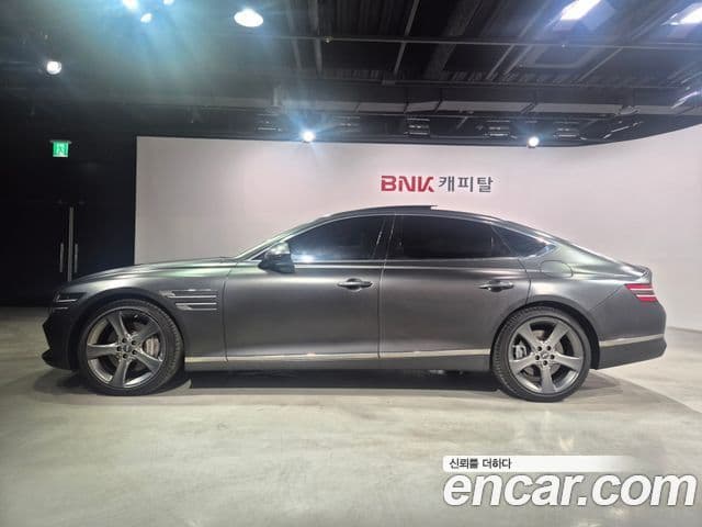 Genesis G80 (RG3) 3