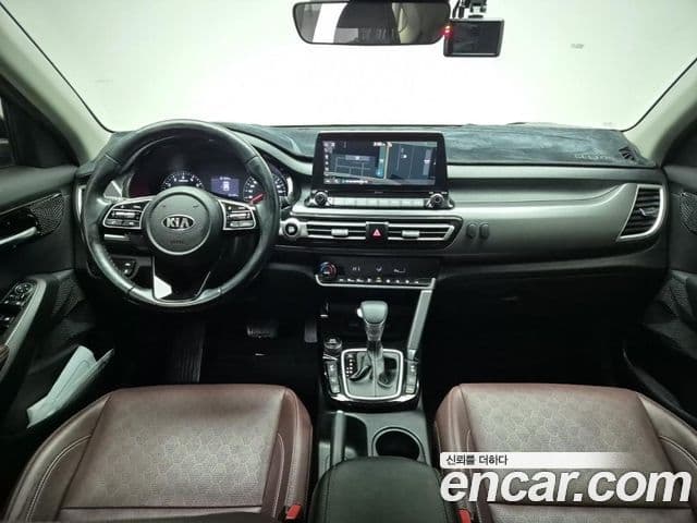 Kia Seltos 4