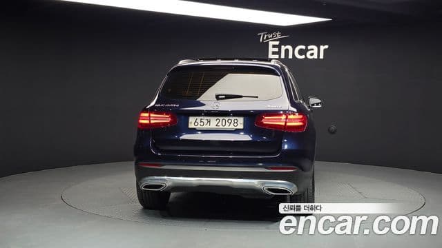 Mercedes-Benz GLC-Class X253 4