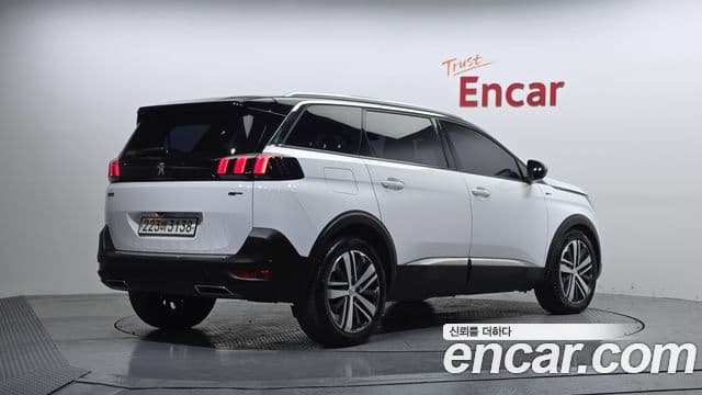Peugeot 5008 2nd Gen 2