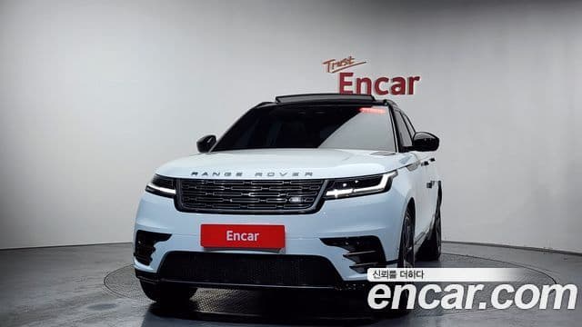 Land Rover Range Rover Velar 2