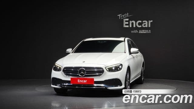 Mercedes-Benz E-Class W213 3